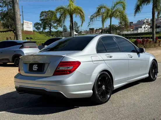 MERCEDES-BENZ-C 180-1.6 CGI SPORT 16V TURBO GASOLINA 4P AUTOMÁTICO MERCEDES-BENZ-C 180-2013