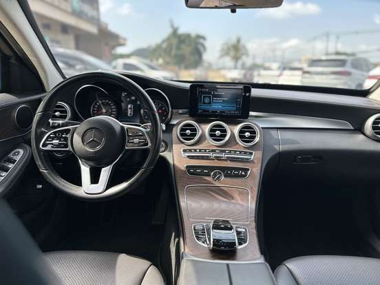 MERCEDES-BENZ-C 180-2018
