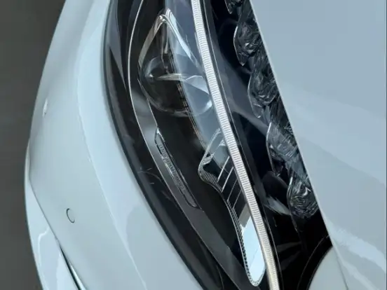 MERCEDES-BENZ-C 200-2.0 CGI AVANTGARDE 16V GASOLINA 4P AUTOMÁTICO MERCEDES-BENZ-C 200-2015