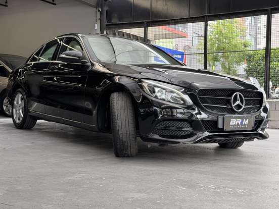 MERCEDES-BENZ-C 200-2.0 CGI AVANTGARDE 16V GASOLINA 4P AUTOMÁTICO MERCEDES-BENZ-C 200-2015