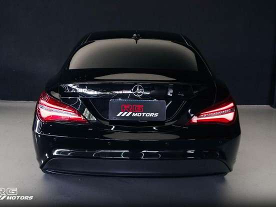 MERCEDES-BENZ-CLA 180-1.6 CGI GASOLINA 7G-DCT MERCEDES-BENZ-CLA 180-2018