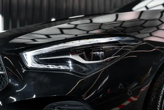 MERCEDES-BENZ-CLA 200-2025