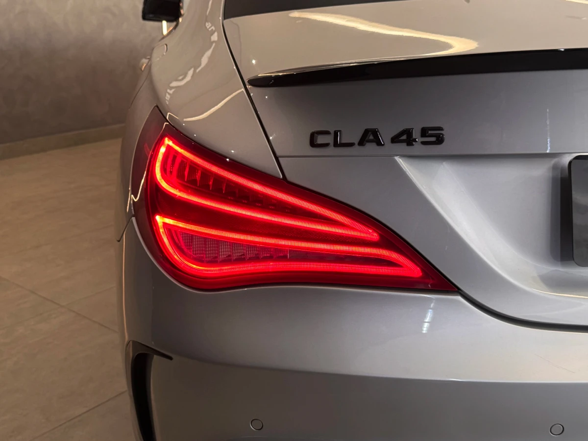 Mercedes-benz CLA 45 AMG — foto 7