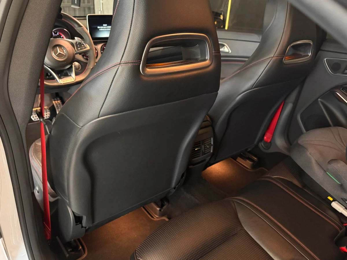 Mercedes-benz CLA 45 AMG — foto 11