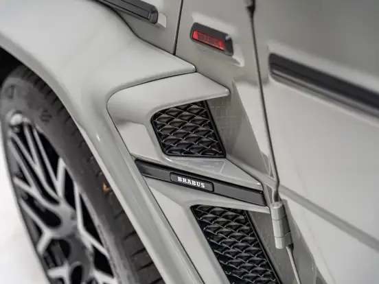 MERCEDES-BENZ-G 63 AMG-2023