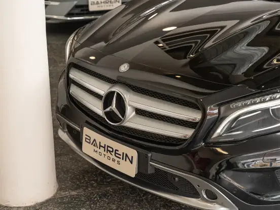 MERCEDES-BENZ-GLA 200-2017
