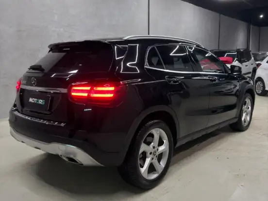 MERCEDES-BENZ-GLA 200-1.6 CGI FLEX STYLE 7G-DCT MERCEDES-BENZ-GLA 200-2019
