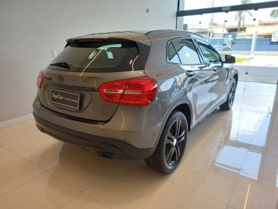 MERCEDES-BENZ-GLA 200-1.6 CGI ENDURO 16V TURBO FLEX 4P AUTOMÁTICO MERCEDES-BENZ-GLA 200-2017