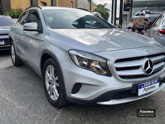 MERCEDES-BENZ-GLA 200-2016