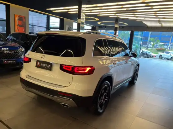 MERCEDES-BENZ-GLB 200-1.3 CGI GASOLINA LAUNCH EDITION 7G-DCT MERCEDES-BENZ-GLB 200-2020