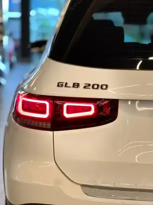 MERCEDES-BENZ-GLB 200-1.3 CGI GASOLINA LAUNCH EDITION 7G-DCT MERCEDES-BENZ-GLB 200-2020
