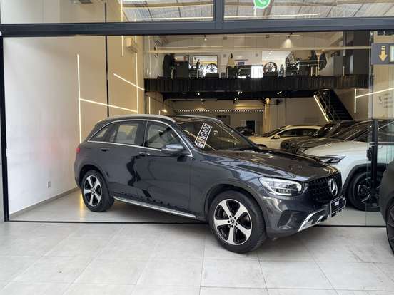 MERCEDES-BENZ-GLC 220d-2021