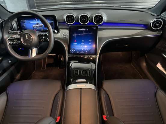 MERCEDES-BENZ-GLC 300-2025