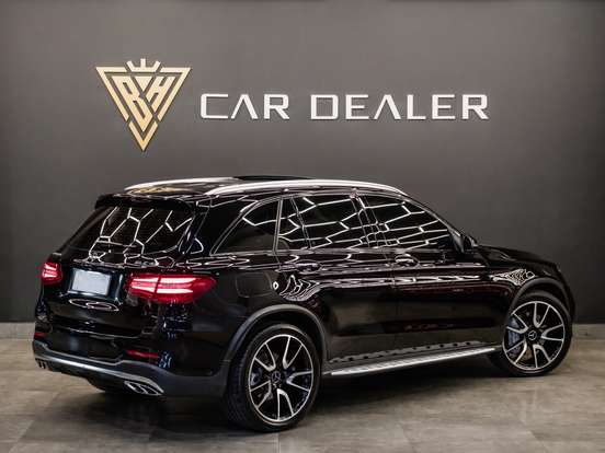MERCEDES-BENZ-GLC 43 AMG-2017