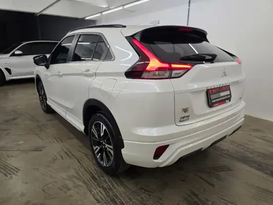MITSUBISHI-ECLIPSE CROSS-1.5 MIVEC TURBO GASOLINA HPE CVT MITSUBISHI-ECLIPSE CROSS-2025
