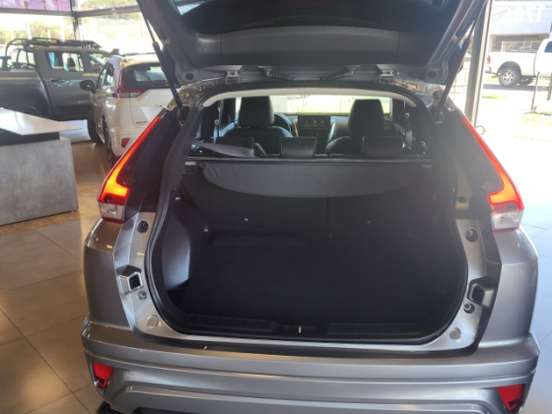 MITSUBISHI-ECLIPSE CROSS-1.5 MIVEC TURBO GASOLINA HPE CVT MITSUBISHI-ECLIPSE CROSS-2025