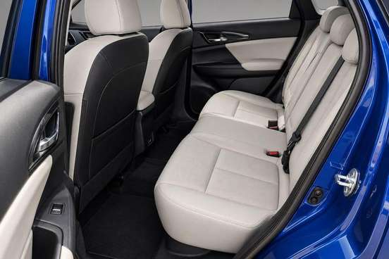 MITSUBISHI-ECLIPSE CROSS-2025