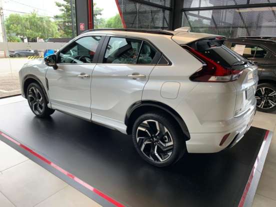 MITSUBISHI-ECLIPSE CROSS-1.5 MIVEC TURBO GASOLINA HPE-S S-AWC CVT MITSUBISHI-ECLIPSE CROSS-2026