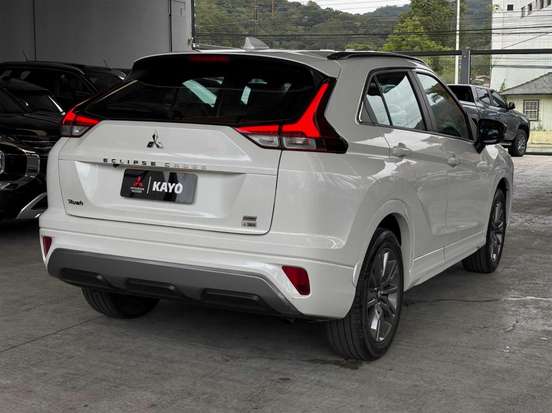 MITSUBISHI-ECLIPSE CROSS-1.5 MIVEC TURBO GASOLINA RUSH CVT MITSUBISHI-ECLIPSE CROSS-2024