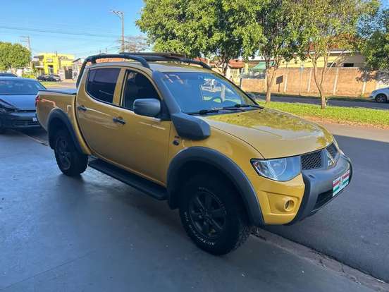 MITSUBISHI-L200 SAVANA-2016