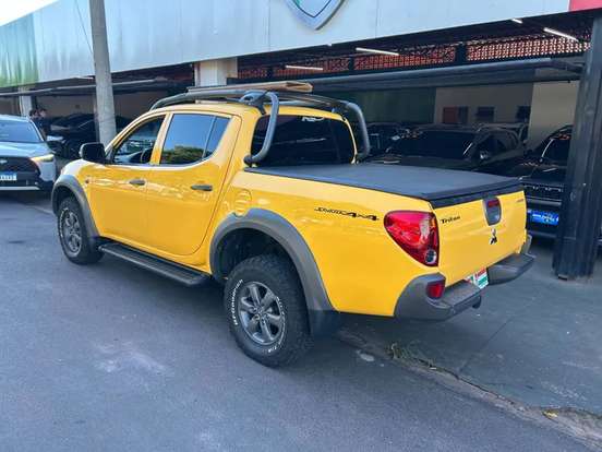 MITSUBISHI-L200 SAVANA-2016