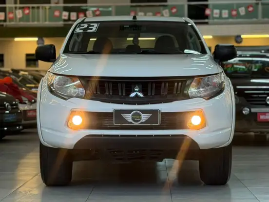 MITSUBISHI-L200 TRITON-2023
