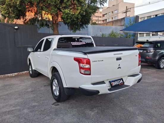 MITSUBISHI-L200 TRITON-2.4 16V TURBO DIESEL GL CD 4X4 MANUAL MITSUBISHI-L200 TRITON-2023