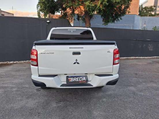 MITSUBISHI-L200 TRITON-2023