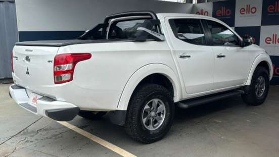 MITSUBISHI-L200 TRITON-2019