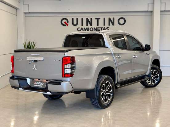 MITSUBISHI-L200 TRITON-2.4 16V TURBO DIESEL SPORT HPE-S CD 4P 4X4 AUTOMÁTICO MITSUBISHI-L200 TRITON-2023