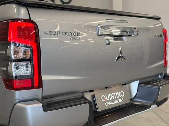 MITSUBISHI-L200 TRITON-2.4 16V TURBO DIESEL SPORT HPE-S CD 4P 4X4 AUTOMÁTICO MITSUBISHI-L200 TRITON-2023