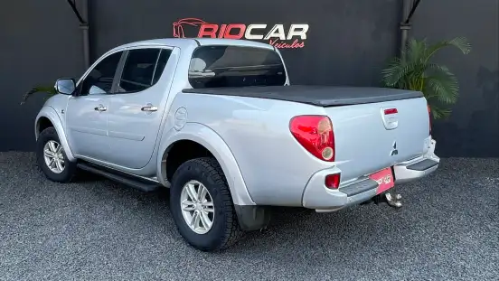 MITSUBISHI-L200 TRITON-3.2 HPE 4X4 CD 16V TURBO INTERCOOLER DIESEL 4P AUTOMÁTICO MITSUBISHI-L200 TRITON-2014