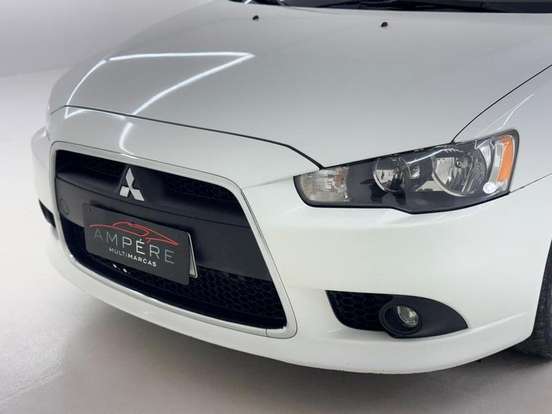 MITSUBISHI-LANCER-2015