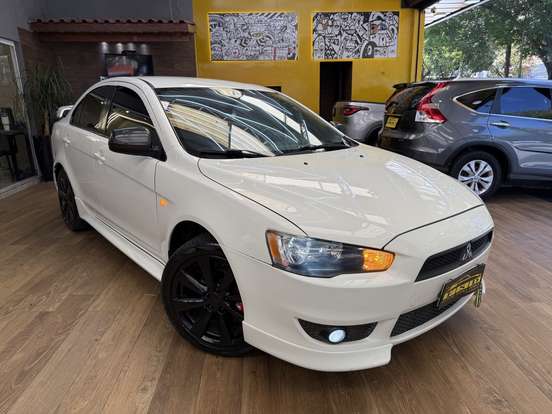 MITSUBISHI-LANCER-2.0 16V GASOLINA 4P AUTOMÁTICO MITSUBISHI-LANCER-2013