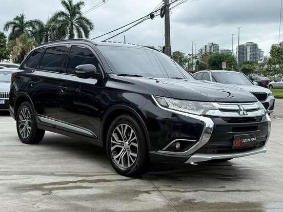 MITSUBISHI-OUTLANDER-2.0 16V GASOLINA 4P AUTOMÁTICO MITSUBISHI-OUTLANDER-2015
