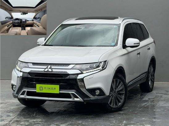 MITSUBISHI-OUTLANDER-2019