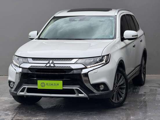 MITSUBISHI-OUTLANDER-2.2 MIVEC DI-D DIESEL HPE-S AWD AUTOMÁTICO MITSUBISHI-OUTLANDER-2019