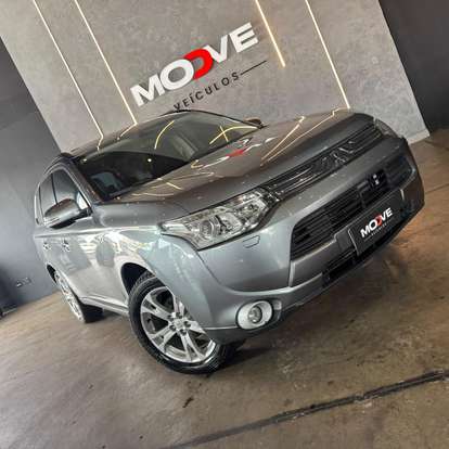 MITSUBISHI-OUTLANDER-2013