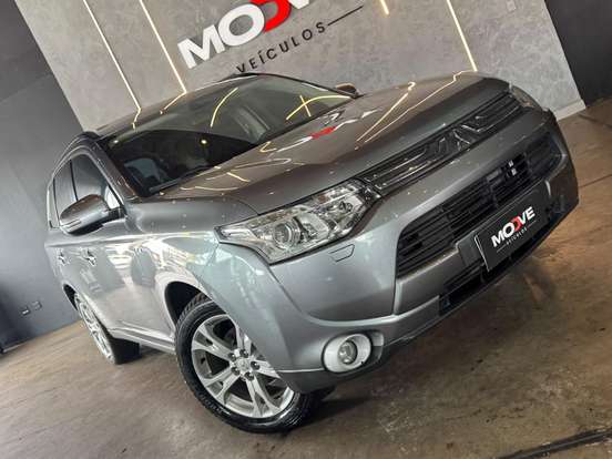 MITSUBISHI-OUTLANDER-3.0 GT 4X4 V6 24V GASOLINA 4P AUTOMÁTICO MITSUBISHI-OUTLANDER-2013