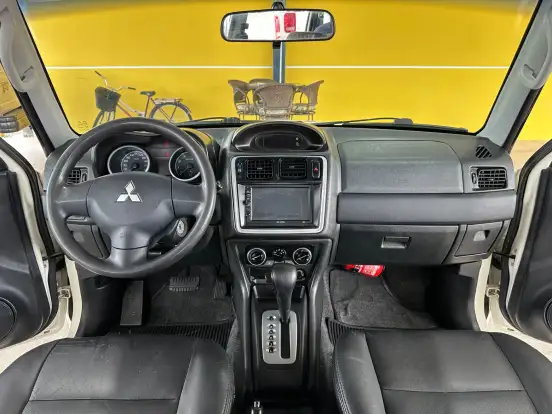 MITSUBISHI-PAJERO-2.5 HD 4X4 8V TURBO INTERCOOLER DIESEL 4P MANUAL MITSUBISHI-PAJERO-2010