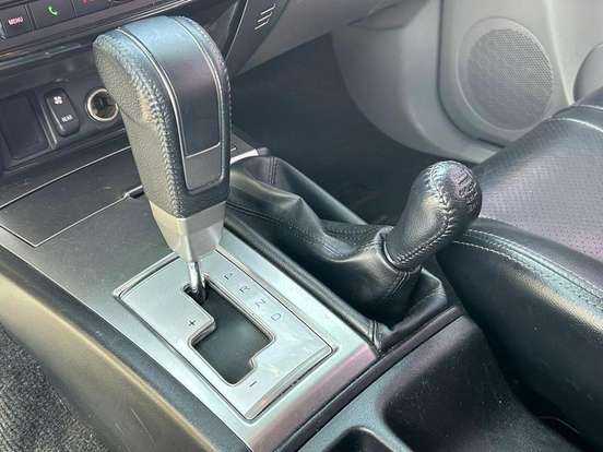 MITSUBISHI-PAJERO-3.2 4X4 16V TURBO INTERCOOLER DIESEL 4P AUTOMÁTICO MITSUBISHI-PAJERO-2015