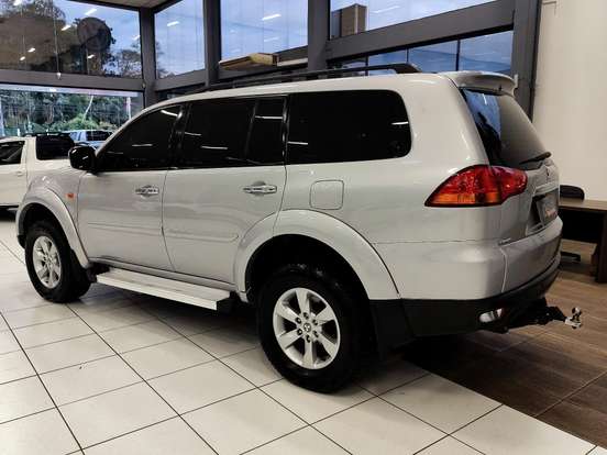 MITSUBISHI-PAJERO DAKAR-2013
