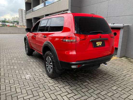 MITSUBISHI-PAJERO DAKAR-3.2 HPE 4X4 7 LUGARES 16V TURBO INTERCOOLER DIESEL 4P AUTOMÁTICO MITSUBISHI-PAJERO DAKAR-2012