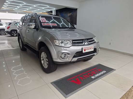 MITSUBISHI-PAJERO DAKAR-3.2 HPE 4X4 7 LUGARES 16V TURBO INTERCOOLER DIESEL 4P AUTOMÁTICO MITSUBISHI-PAJERO DAKAR-2014