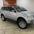 MITSUBISHI PAJERO FULL 3.2 HPE 4X4 16V DIESEL 4P AUTOMÁTICO MITSUBISHI PAJERO FULL 3.2 HPE 4X4 16V DIESEL 4P AUTOMÁTICO