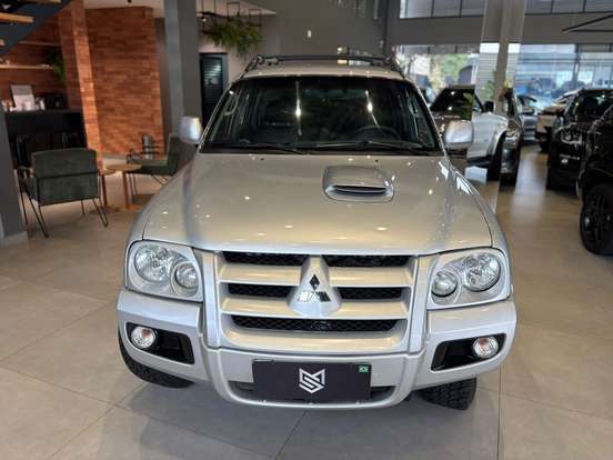 MITSUBISHI-PAJERO SPORT-3.5 HPE 4X4 V6 24V FLEX 4P AUTOMÁTICO MITSUBISHI-PAJERO SPORT-2009