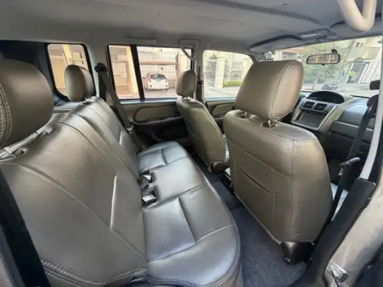 MITSUBISHI-PAJERO TR4-2.0 4X4 16V 140CV FLEX 4P AUTOMÁTICO MITSUBISHI-PAJERO TR4-2013