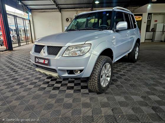 MITSUBISHI PAJERO TR4 2.0 4X4 16V 140CV FLEX 4P AUTOMÁTICO
