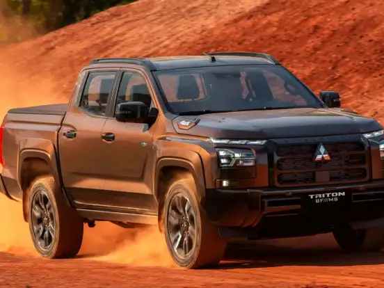 MITSUBISHI-TRITON-2.4 BITURBO DIESEL CD BF///MS 4X4 AUTOMÁTICO MITSUBISHI-TRITON-2026