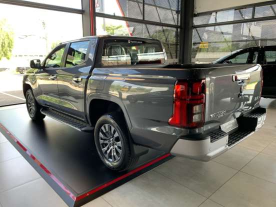 MITSUBISHI-TRITON-2.4 BITURBO DIESEL CD HPE-S 4X4 AUTOMÁTICO MITSUBISHI-TRITON-2026